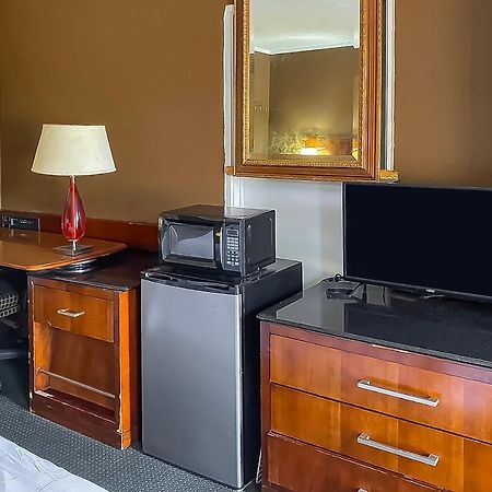 Hotel O Tallassee Hwy 14 Экстерьер фото